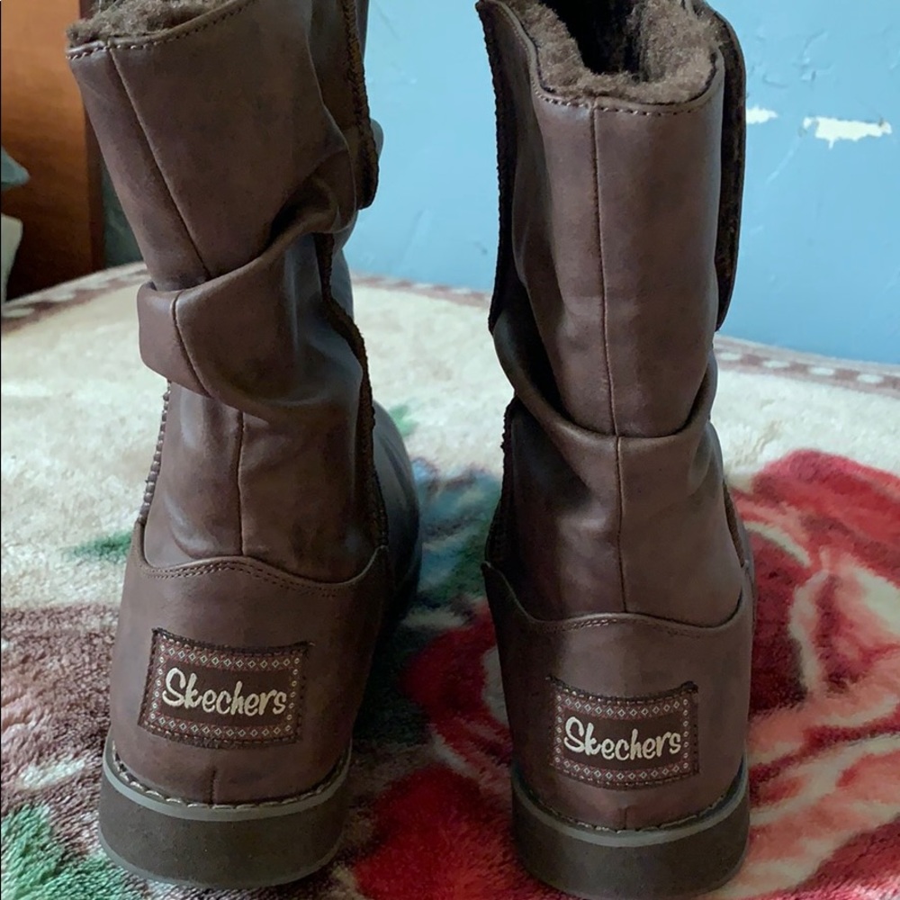 Boots - Picture 2 of 3